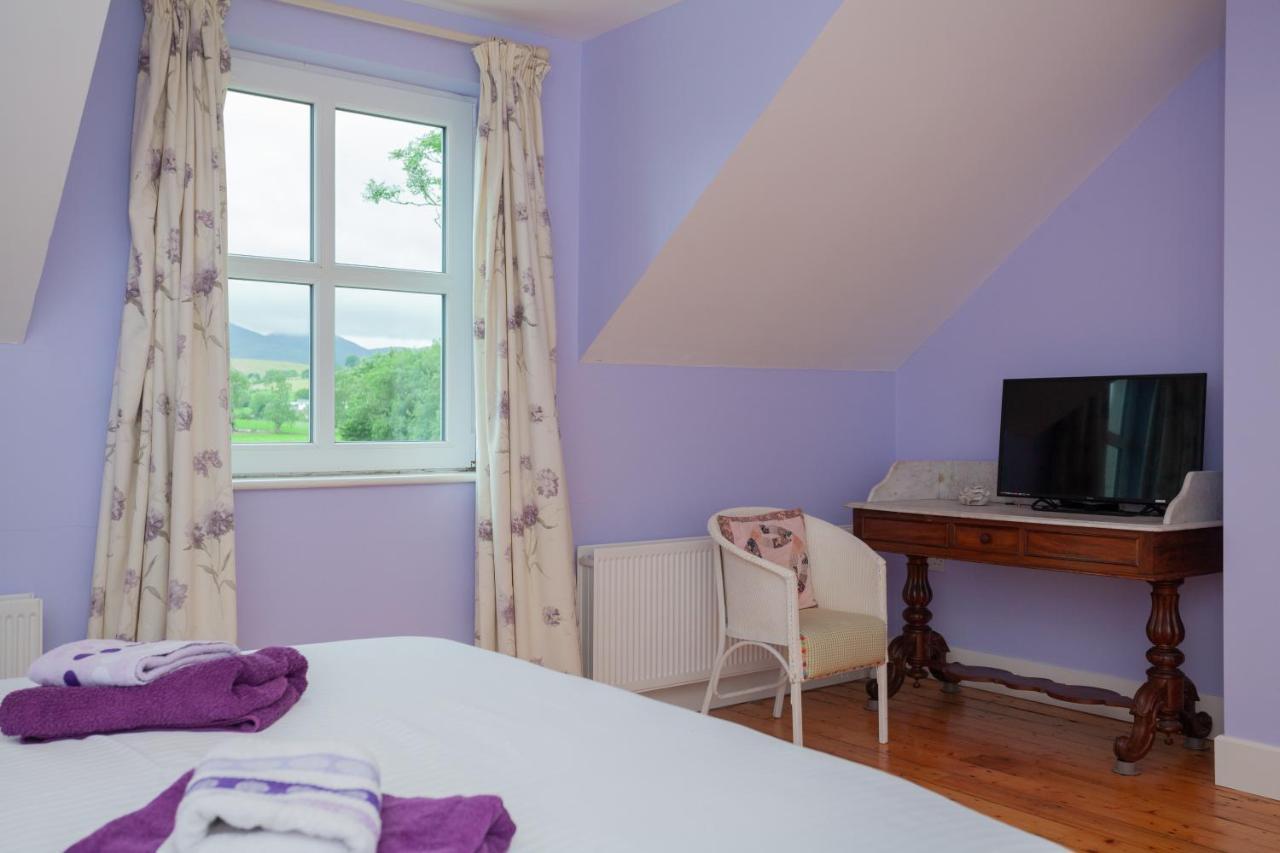 Beautiful Mountain Views & Private Hot Tub Villa Kilcoo Exteriör bild